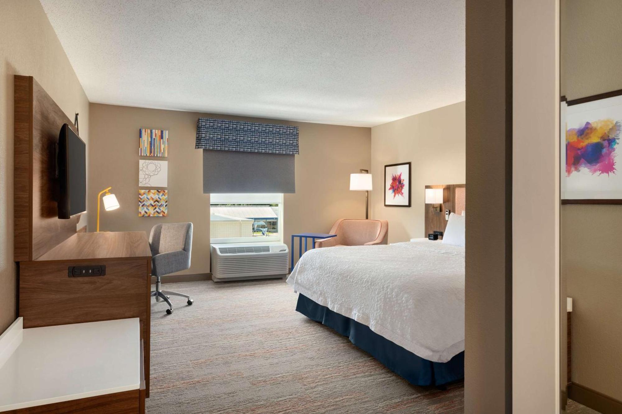 Hampton Inn St. Louis-Columbia Millstadt Junction Exterior photo
